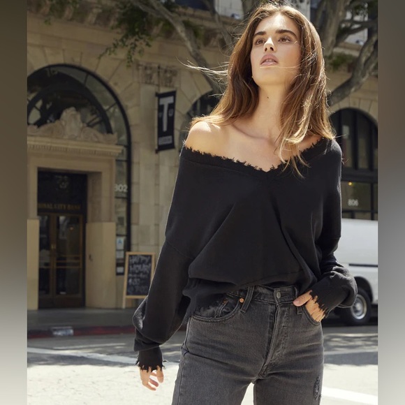 Nation LTD Jolie Cropped Frayed Sweater Medium - Picture 15 of 15